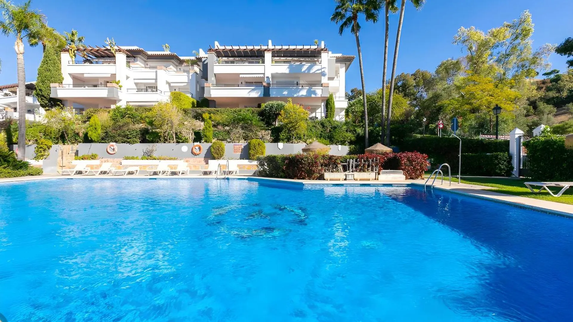 El Lago De Los Arqueros, Benahavis Apartment